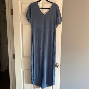 Size large blue dress